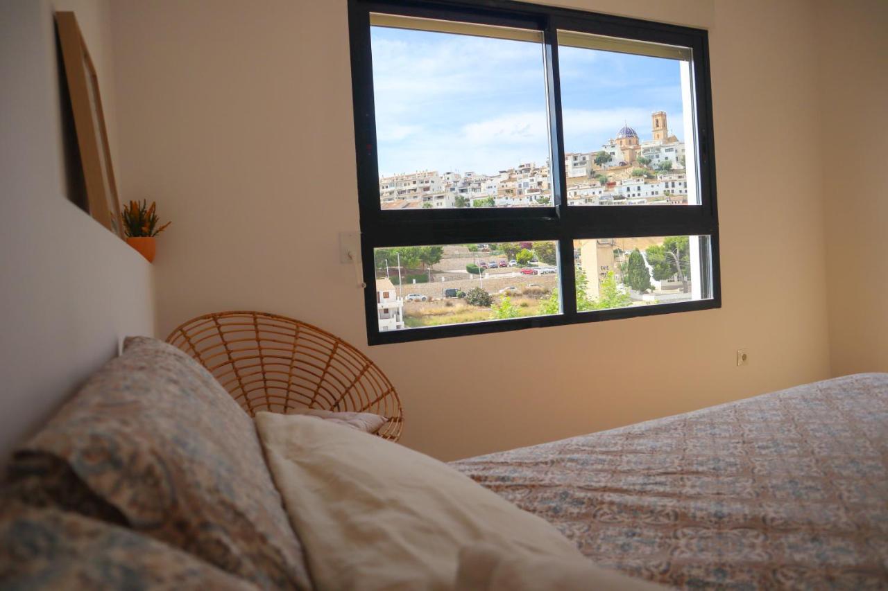 Atico Con Vistas Y Plaza De Garaje. *